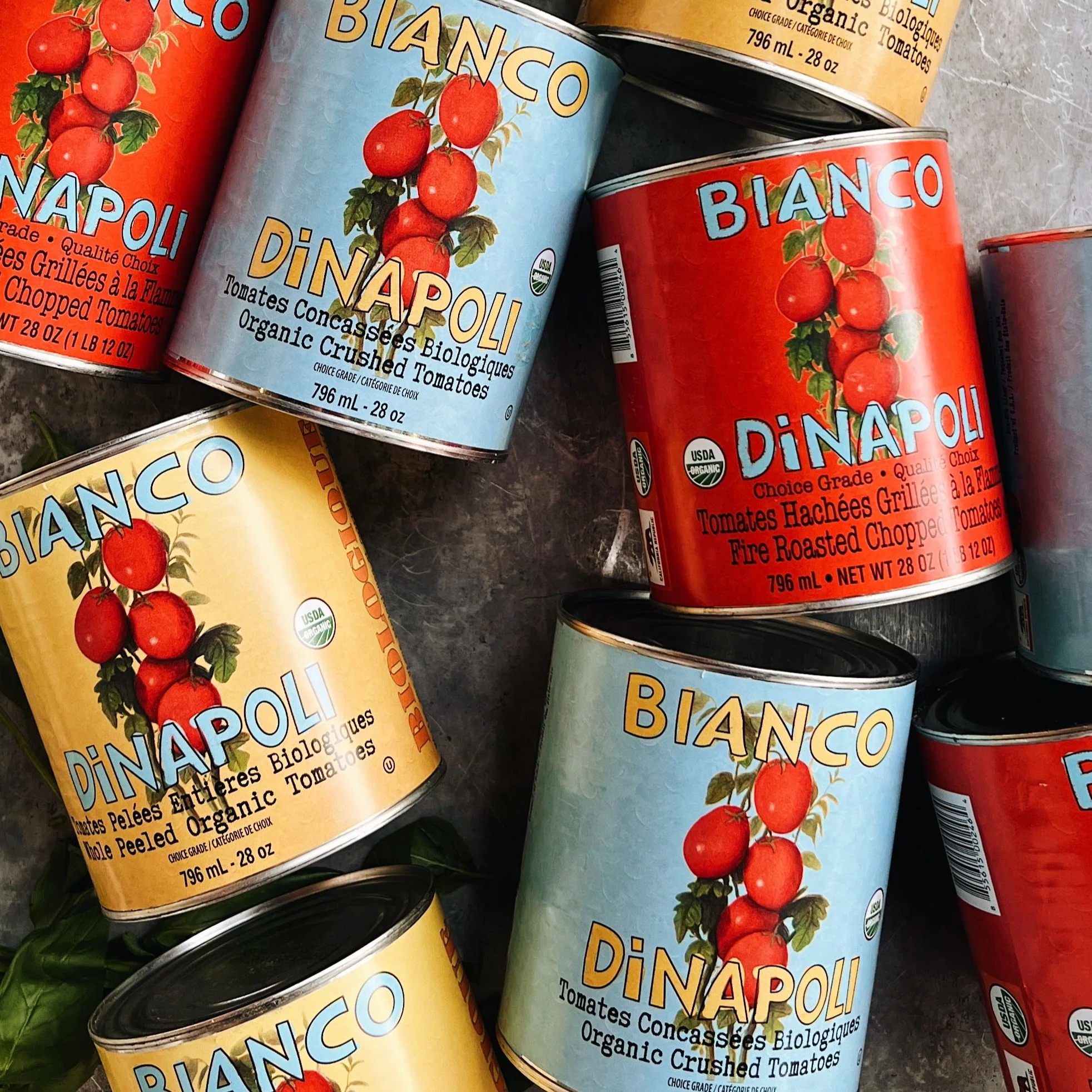 Bianco DiNapoli Crushed Tomatoes - Image 2