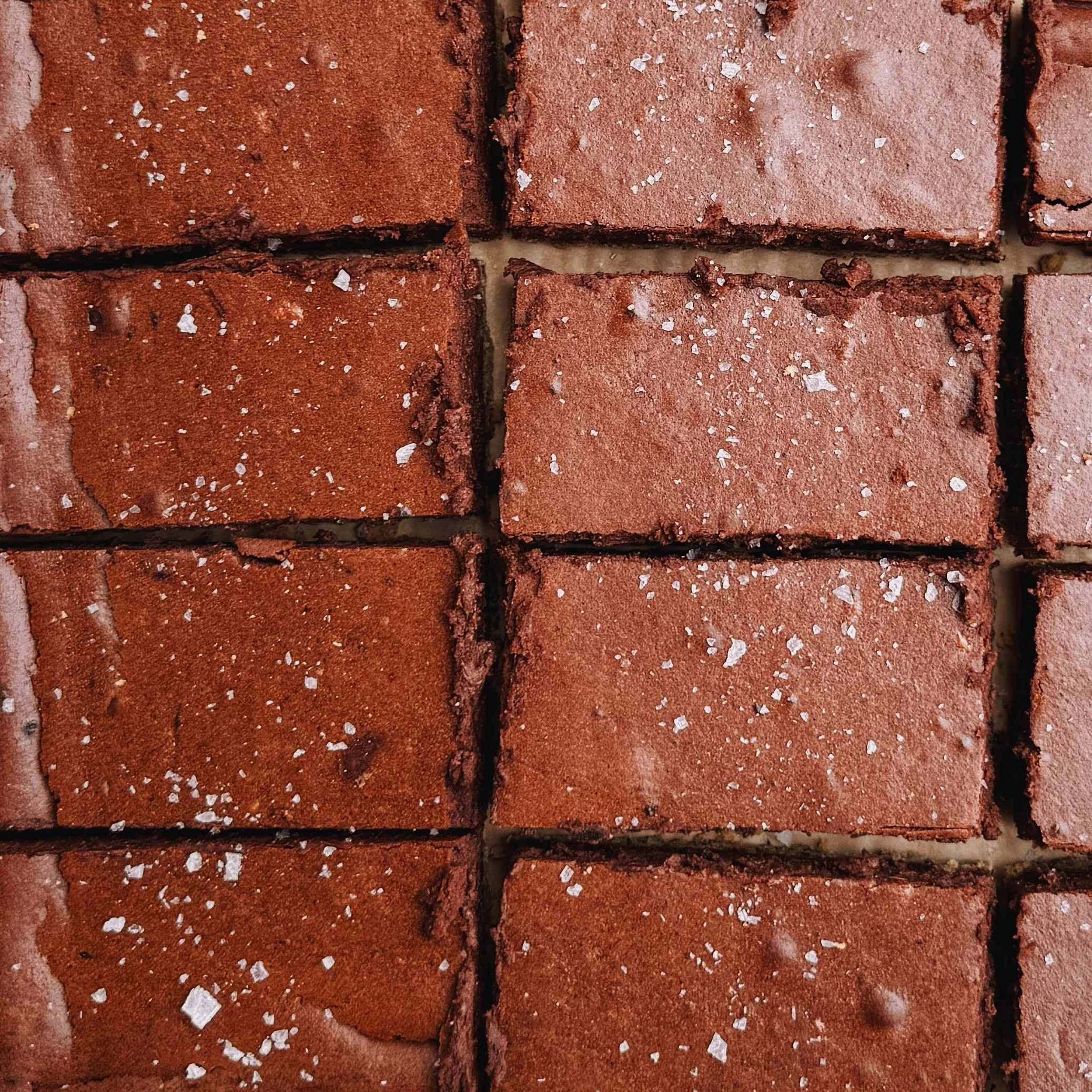 Earl Grey Chocolate Cheesecake Bar - Image 3