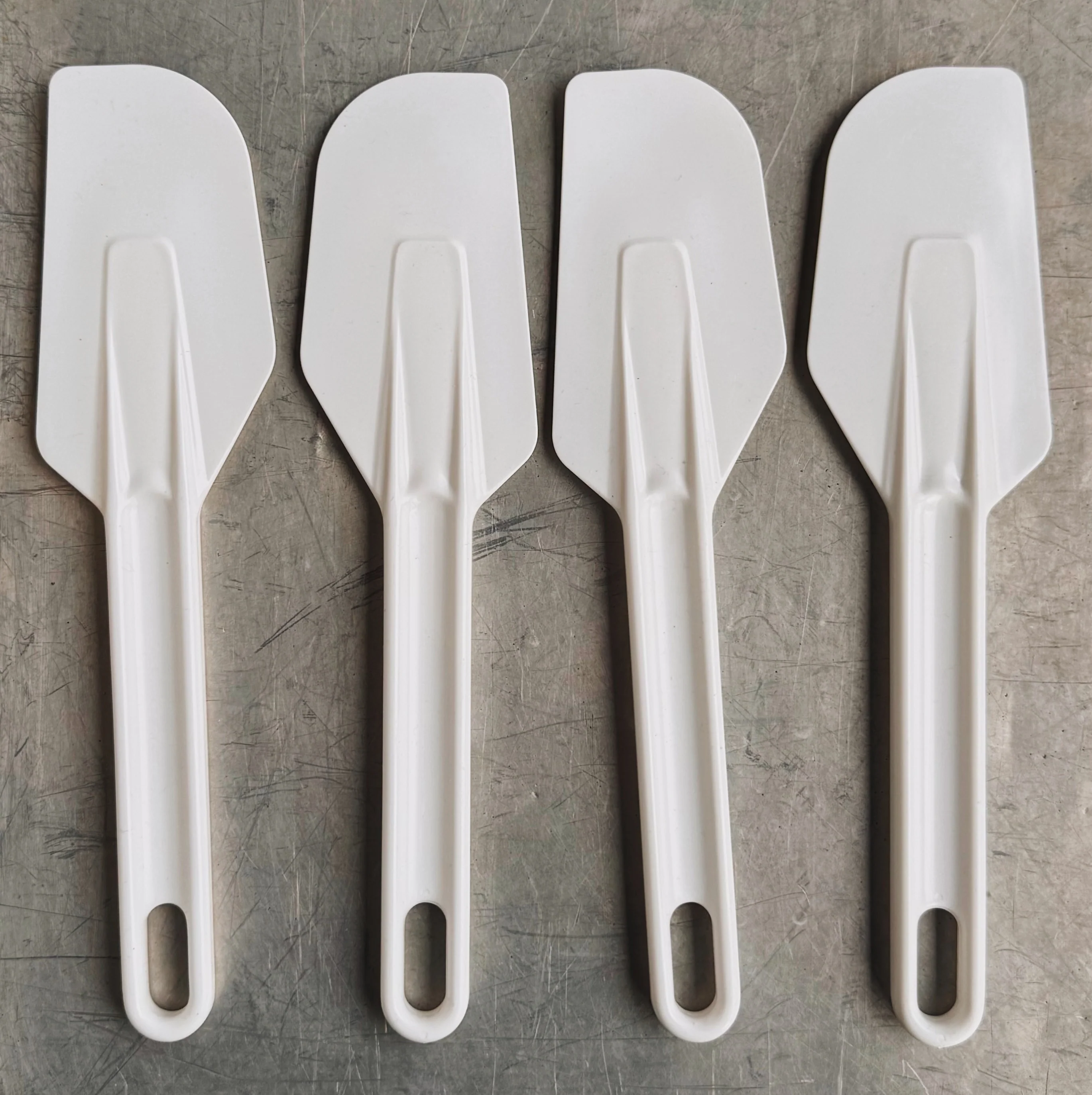 Scraper Spatula Wide White - Image 2